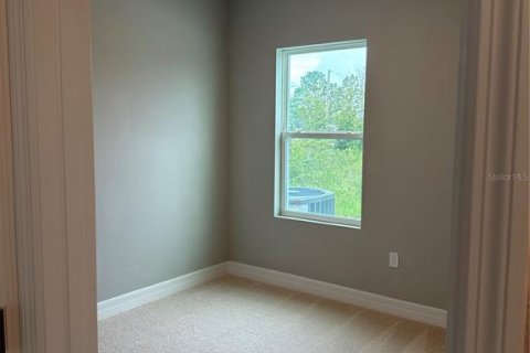 Снять в аренду виллу или дом в Саммерфилд, Флорида 4 комнаты, 184.88м2, № 1893841 - фото 28