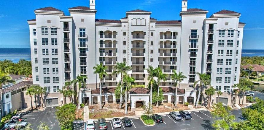 Condo à Punta Gorda, Floride, 3 chambres  № 1598013