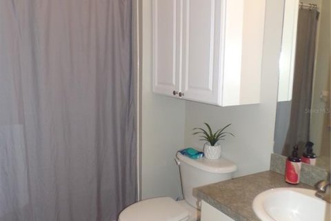 Copropriété à louer à Punta Gorda, Floride: 2 chambres, 92.53 m2 № 2429287 - photo 9