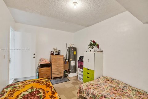 Villa ou maison à vendre à Miami, Floride: 3 chambres, 132.39 m2 № 2014202 - photo 17