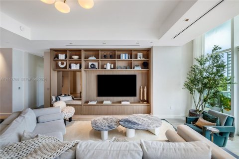 Condominio en venta en Miami Beach, Florida, 3 dormitorios, 247.86 m2 № 2434211 - foto 5
