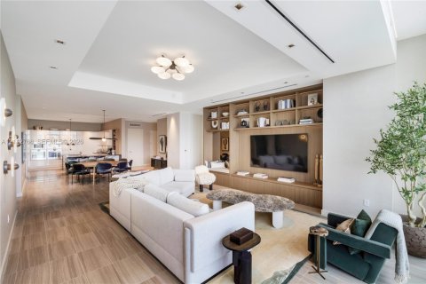 Condominio en venta en Miami Beach, Florida, 3 dormitorios, 247.86 m2 № 2434211 - foto 6