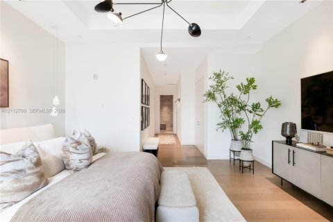 Condominio en venta en Miami Beach, Florida, 3 dormitorios, 247.86 m2 № 2434211 - foto 14
