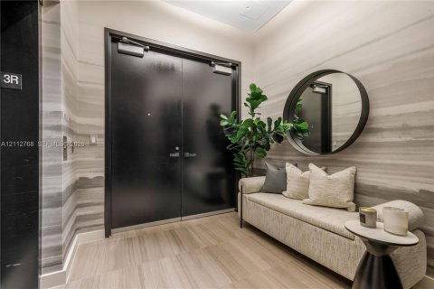 Condominio en venta en Miami Beach, Florida, 3 dormitorios, 247.86 m2 № 2434211 - foto 22