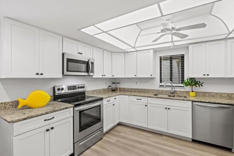 Condominio en venta en Venice, Florida, 2 dormitorios, 121.7 m2 № 2225372 - foto 11