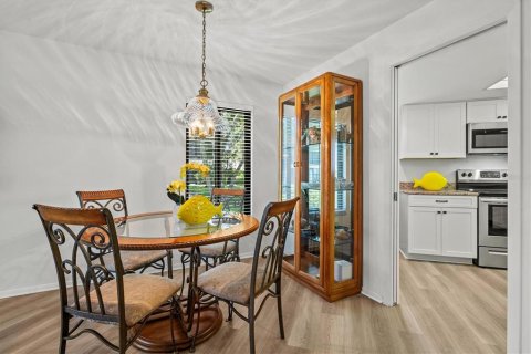 Condominio en venta en Venice, Florida, 2 dormitorios, 121.7 m2 № 2225372 - foto 9