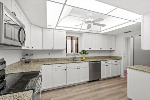 Condominio en venta en Venice, Florida, 2 dormitorios, 121.7 m2 № 2225372 - foto 13