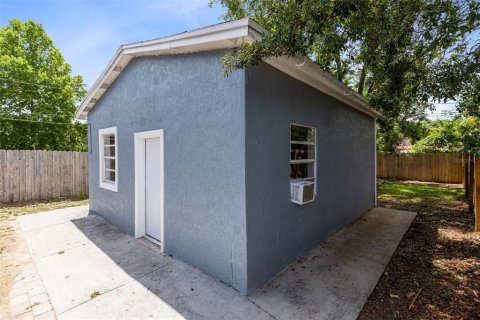 House in Apopka, Florida 4 bedrooms, 173.36 sq.m. № 2213442 - photo 3
