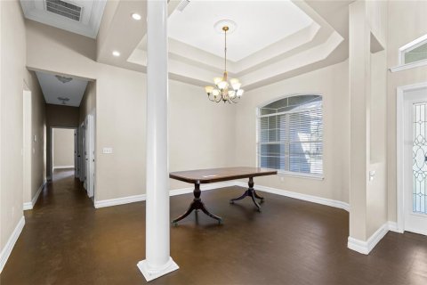 House in Orlando, Florida 4 bedrooms, 335.19 sq.m. № 2150115 - photo 8