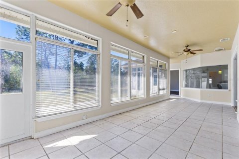 House in Orlando, Florida 4 bedrooms, 335.19 sq.m. № 2150115 - photo 26