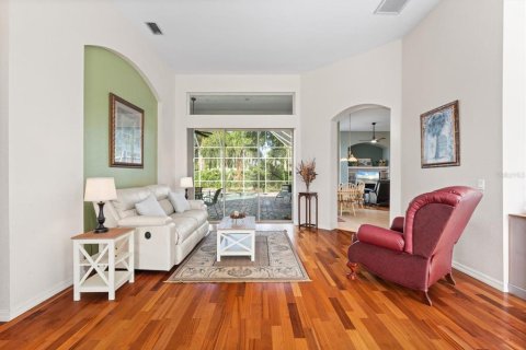 Casa en venta en Bradenton, Florida, 4 dormitorios, 234.76 m2 № 1302961 - foto 5