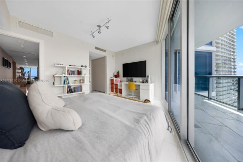 Condo in Sunny Isles Beach, Florida, 3 bedrooms  № 1863022 - photo 27