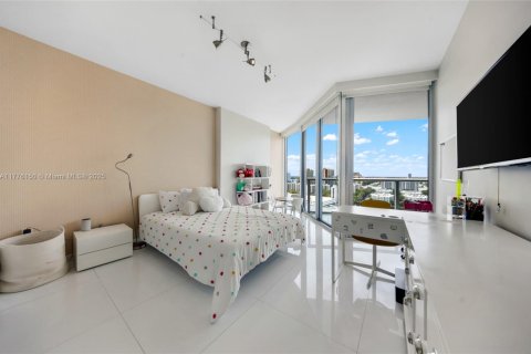 Condo in Sunny Isles Beach, Florida, 3 bedrooms  № 1863022 - photo 30