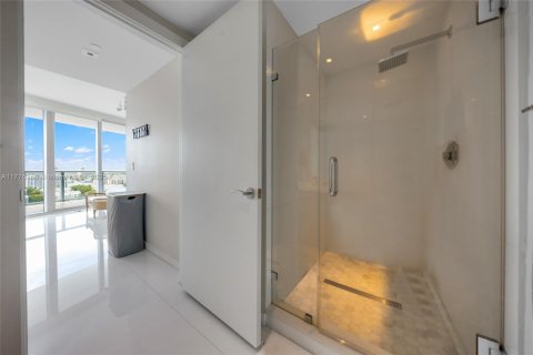 Condo in Sunny Isles Beach, Florida, 3 bedrooms  № 1863022 - photo 29