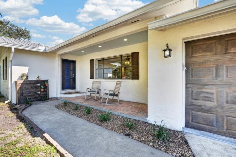 Villa ou maison à vendre à East Palatka, Floride: 3 chambres, 116.5 m2 № 2418933 - photo 11