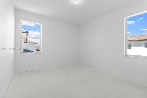 Снять в аренду виллу или дом в Дейви, Флорида 5 спален, 361.2м2, № 1948884 - фото 22