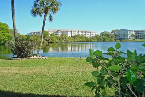 Condo in Bradenton, Florida, 2 bedrooms  № 1543417 - photo 22