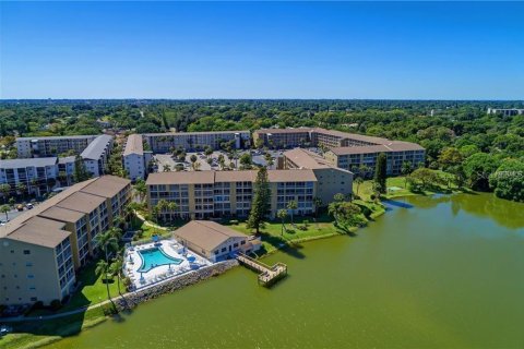 Condo in Bradenton, Florida, 2 bedrooms  № 1543417 - photo 26