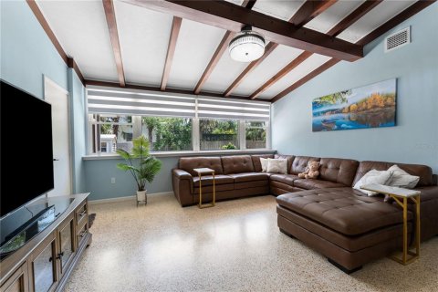 Casa en venta en Sarasota, Florida, 2 dormitorios, 127.37 m2 № 1740583 - foto 5