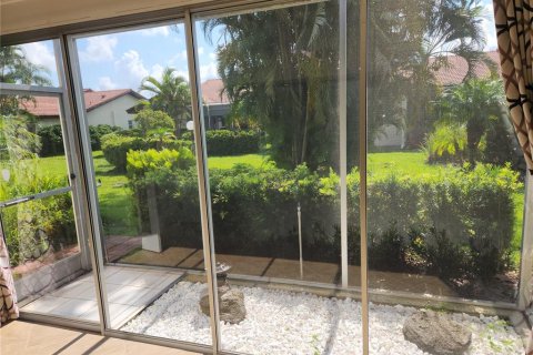 Casa en alquiler en Sarasota, Florida, 2 dormitorios, 139.17 m2 № 1853233 - foto 15