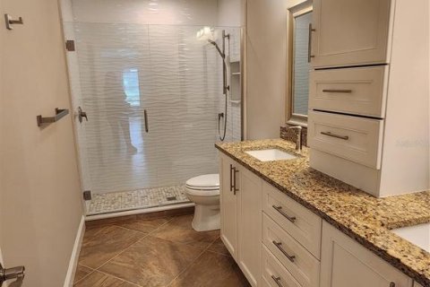 Casa en alquiler en Sarasota, Florida, 2 dormitorios, 139.17 m2 № 1853233 - foto 20