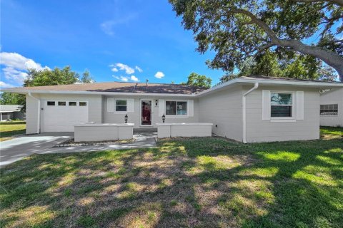 Casa en alquiler en Ocala, Florida, 3 dormitorios, 104.14 m2 № 1880823 - foto 1