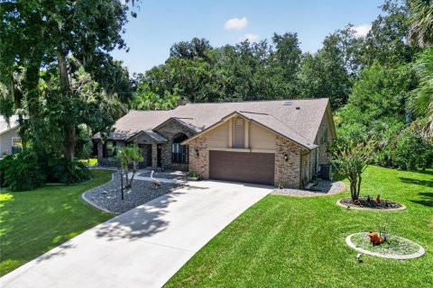 House in Ormond Beach, Florida 3 bedrooms, 192.12 sq.m. № 2290993 - photo 4