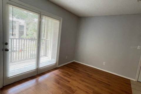 Condo in Altamonte Springs, Florida, 1 bedroom  № 1736971 - photo 6