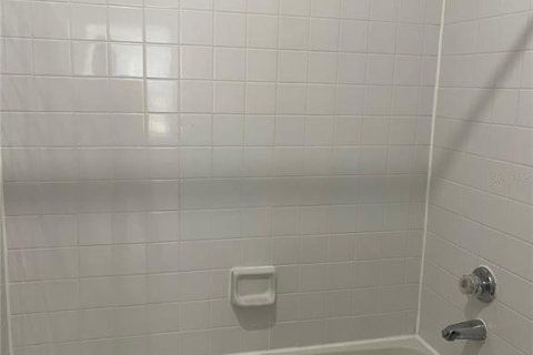 Condo in Altamonte Springs, Florida, 1 bedroom  № 1736971 - photo 22