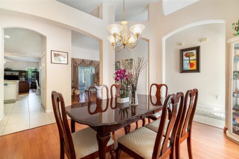 Casa en venta en Windermere, Florida, 5 dormitorios, 338.16 m2 № 1899759 - foto 10