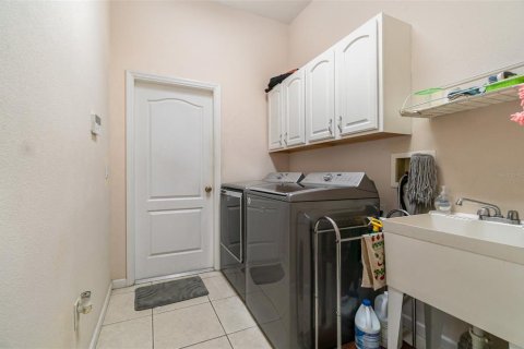 Casa en venta en Windermere, Florida, 5 dormitorios, 338.16 m2 № 1899759 - foto 25