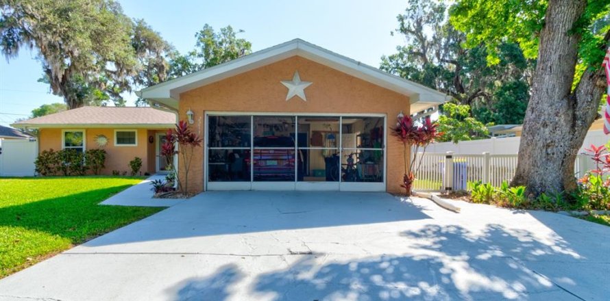 Villa ou maison à Edgewater, Floride 3 chambres, 118.73 m2 № 1654572