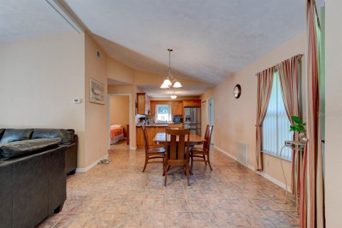 Villa ou maison à vendre à Edgewater, Floride: 3 chambres, 118.73 m2 № 1654572 - photo 6