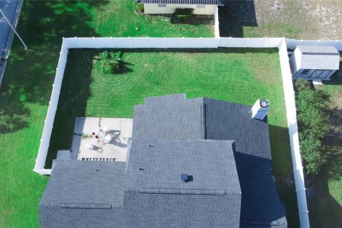 House in Saint Petersburg, Florida 3 bedrooms, 185.62 sq.m. № 1756988 - photo 3