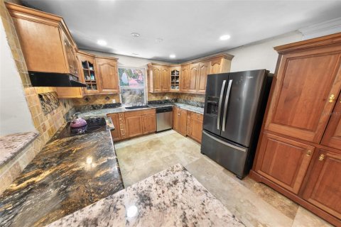 House in Daytona Beach, Florida 3 bedrooms, 116.5 sq.m. № 2098622 - photo 6