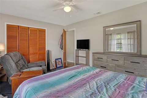 House in Palm Bay, Florida 3 bedrooms, 126.81 sq.m. № 1910894 - photo 23