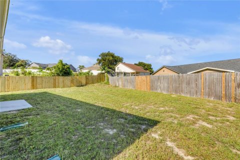 House in Orlando, Florida 3 bedrooms, 128.86 sq.m. № 2396915 - photo 29