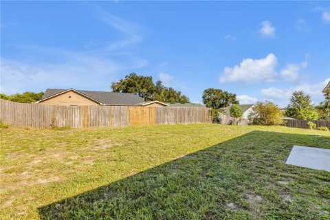 House in Orlando, Florida 3 bedrooms, 128.86 sq.m. № 2396915 - photo 28