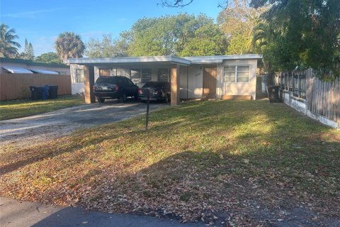Immobilier commercial à vendre à Fort Lauderdale, Floride: 154.31 m2 № 2193402 - photo 3