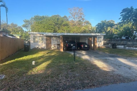 Immobilier commercial à vendre à Fort Lauderdale, Floride: 154.31 m2 № 2193402 - photo 2