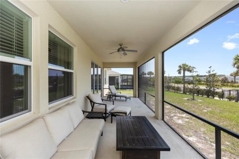 House in Mount Dora, Florida 4 bedrooms, 270.44 sq.m. № 1743291 - photo 11