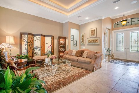 House in Winter Park, Florida 4 bedrooms, 263.66 sq.m. № 1562990 - photo 15