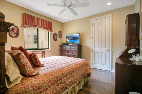 House in Winter Park, Florida 4 bedrooms, 263.66 sq.m. № 1562990 - photo 8