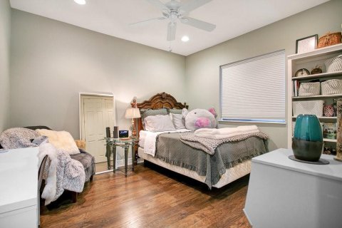 House in Winter Park, Florida 4 bedrooms, 263.66 sq.m. № 1562990 - photo 6