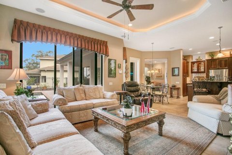 House in Winter Park, Florida 4 bedrooms, 263.66 sq.m. № 1562990 - photo 20