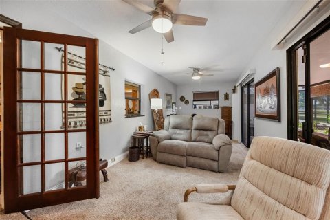 House in Orlando, Florida 2 bedrooms, 187.57 sq.m. № 1751117 - photo 19