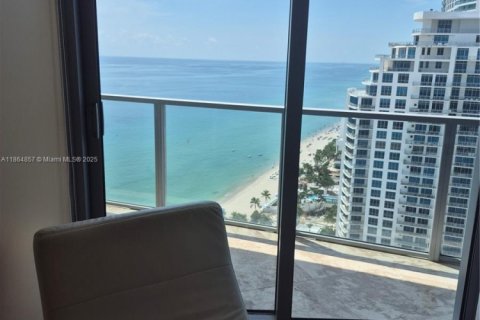 Copropriété à vendre à Hollywood, Floride: 3 chambres, 244.05 m2 № 1980403 - photo 26