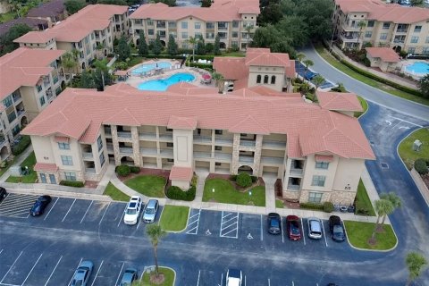 Condo in Davenport, Florida, 4 bedrooms  № 2149916