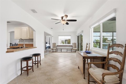 Villa ou maison à vendre à Port Charlotte, Floride: 3 chambres, 160.91 m2 № 2150360 - photo 20