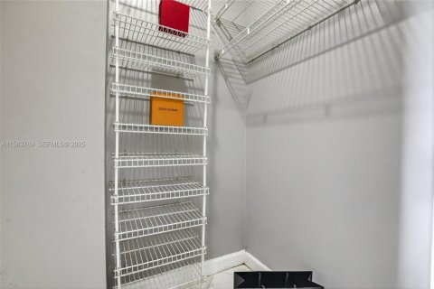 Copropriété à vendre à Sunny Isles Beach, Floride: 3 chambres, 145.86 m2 № 2035720 - photo 9